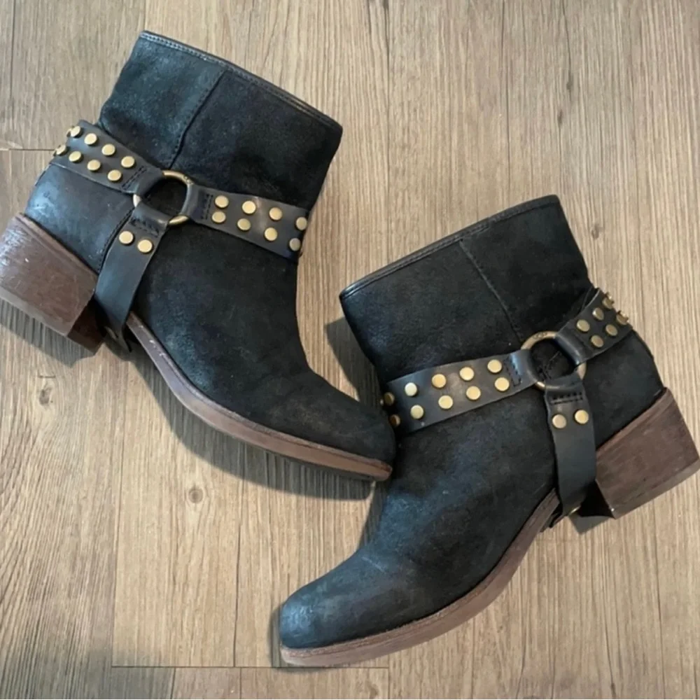 UGG Vintage Darling Black Suede Leather Harness Ankle Boots Sz 7